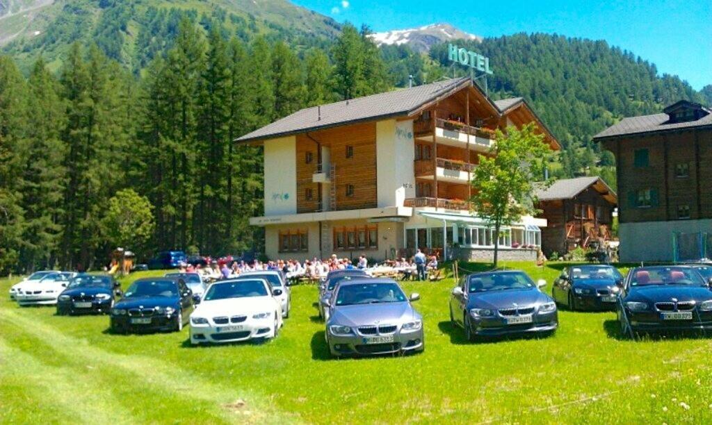 Hotel Ahorni Oberwald Extérieur photo